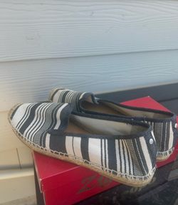 New Women’s Shoes Size 8.5