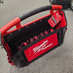 MILWAUKEE PACKOUT 20" TOTE