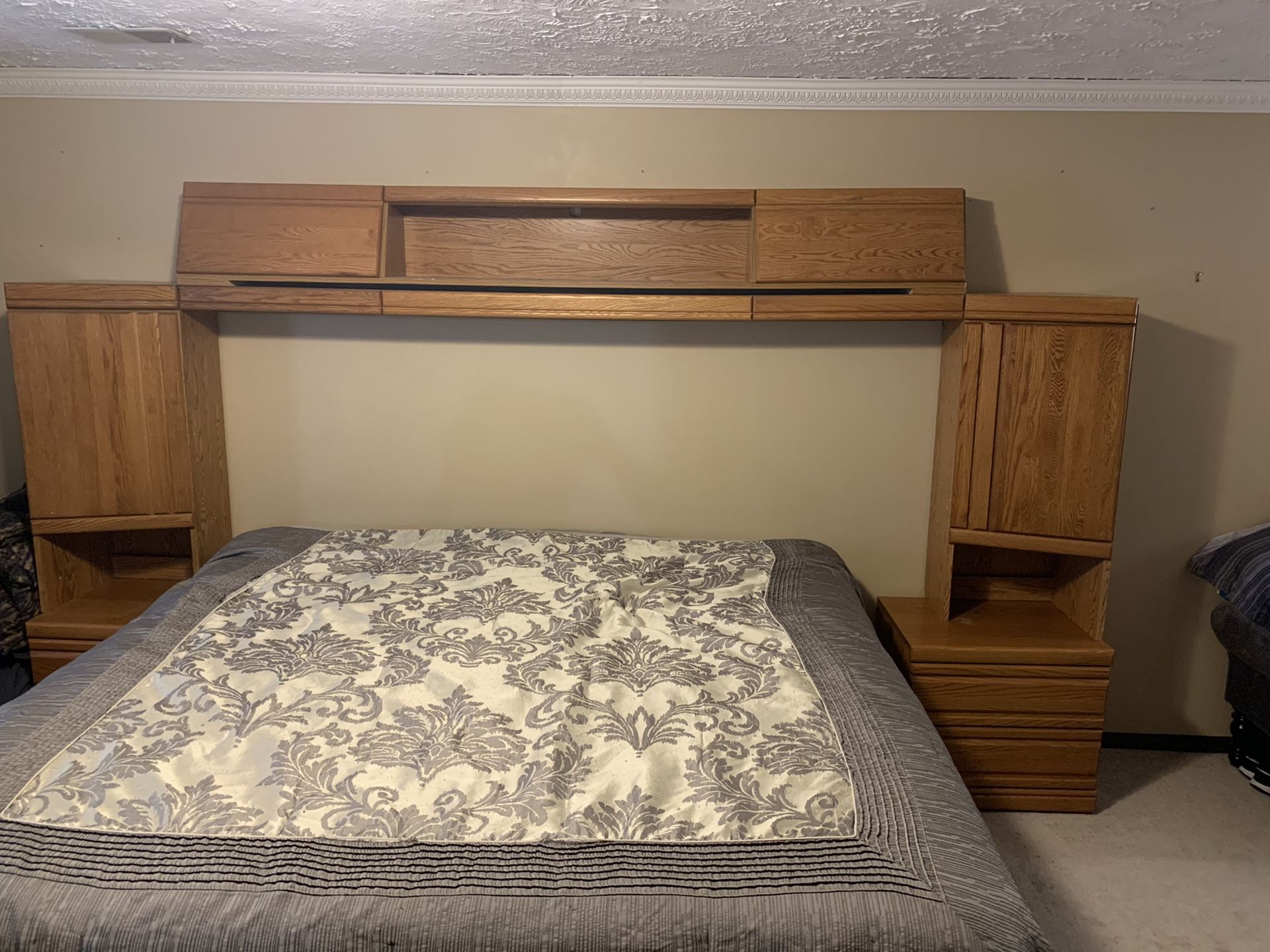 King size headboard and nightstands