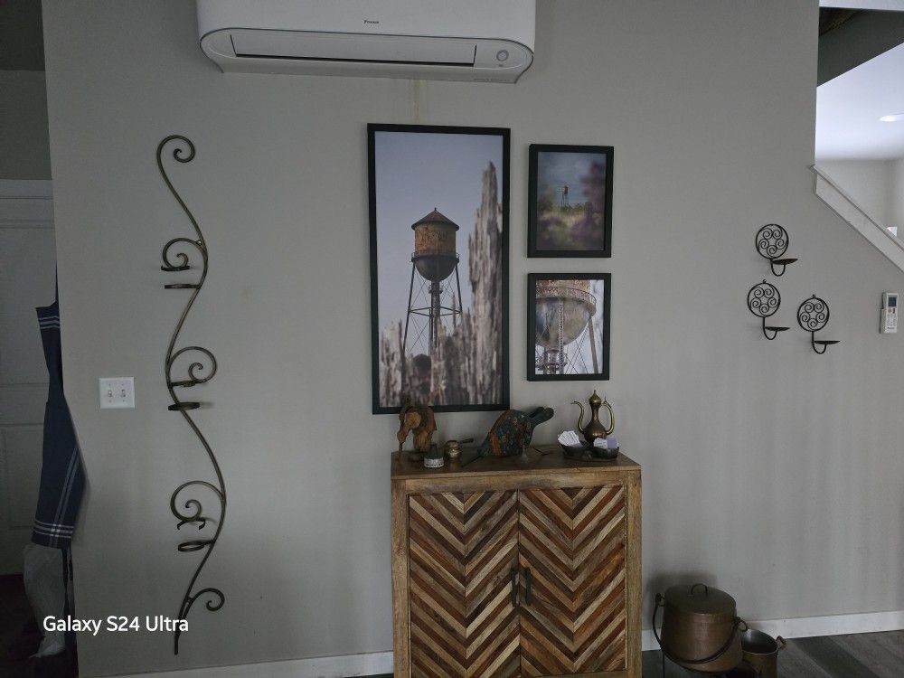 Wood Hutch