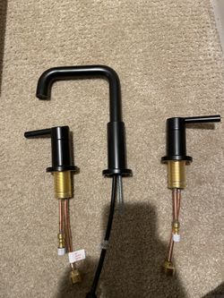 Delta Widespread Faucet