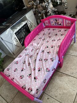 Minnie Mouse With Blanket Dodgers Stadium for Sale in Paramount, CA -  OfferUp