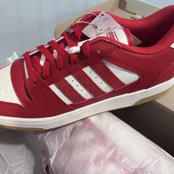 Men's Adidas Break Start Size 10.5