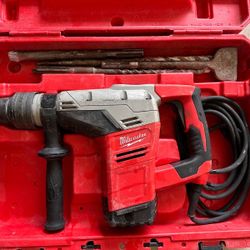 Milwaukee Rotary hammer 