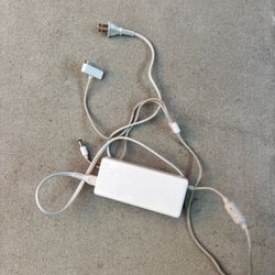 DJi Ac power adapter  model PH4C100