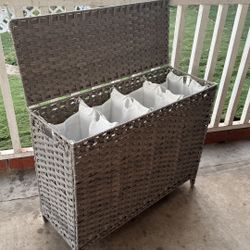 New!laundry hamper 4/1  （H 26* L32*W 13）