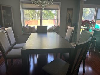 Dining room table