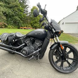 Indian Motorcycle 2023