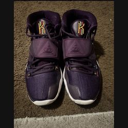 Kyrie Shoes 