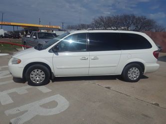 2006 Town & Country 151k miles