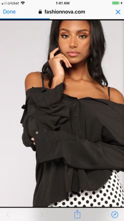 New fashion nova shirt size s