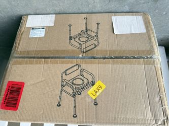 New In Box Shower Chair With Suction Cup