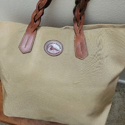 Dooney & Bourke  Tote Handbag 