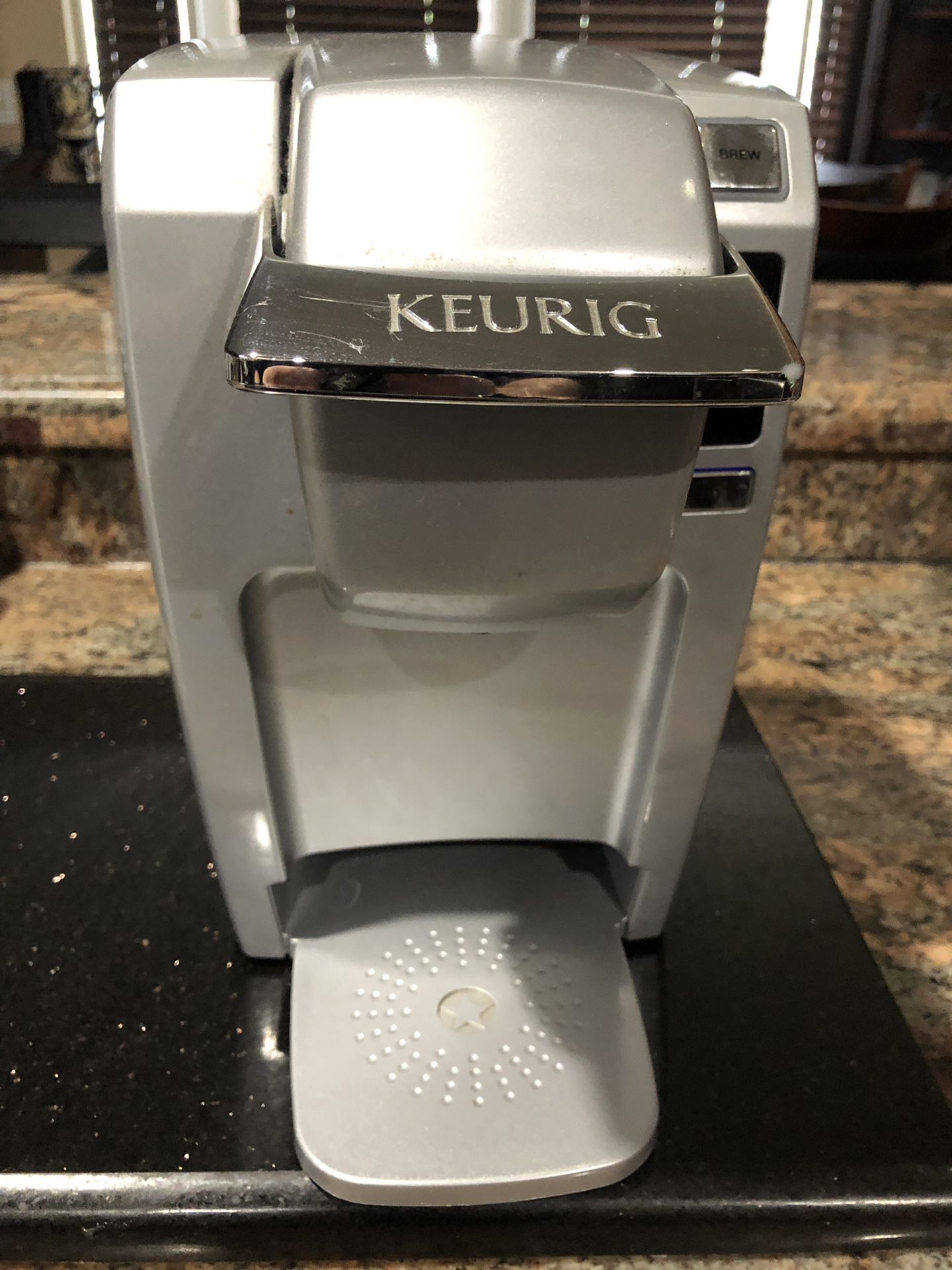 Small single cup Keurig coffee machine