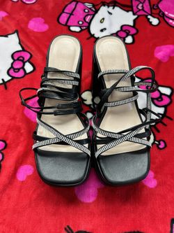Tie up black heels size 7.5