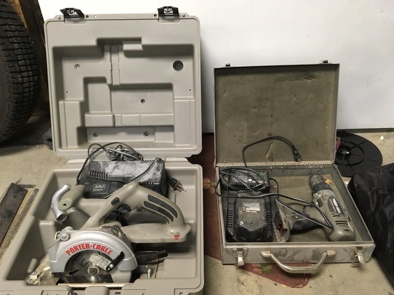 Porter Cable 19.2V 1/2 drill charger battery and case