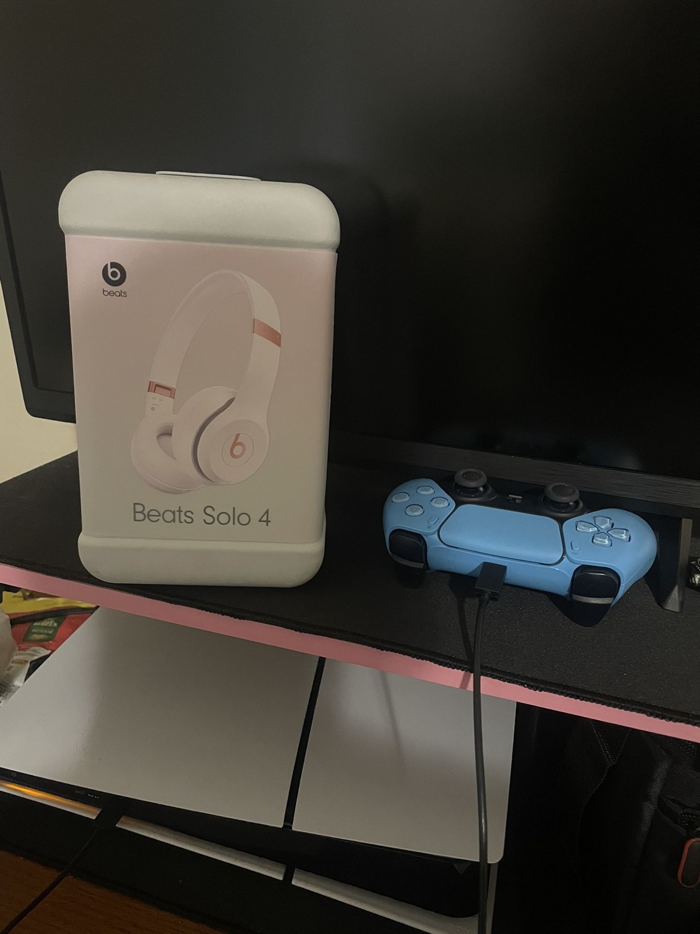 Beats Solo 4 Bluetooth Wireless - Cloud Pink