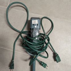 Westinghouse Outdoor 6-Outlet Ground Stake with Programmable & Photocell Timers