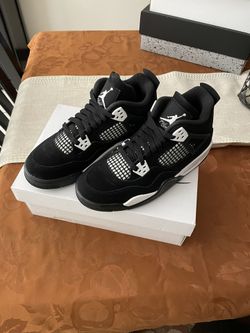 Jordan 4 White Thunder
