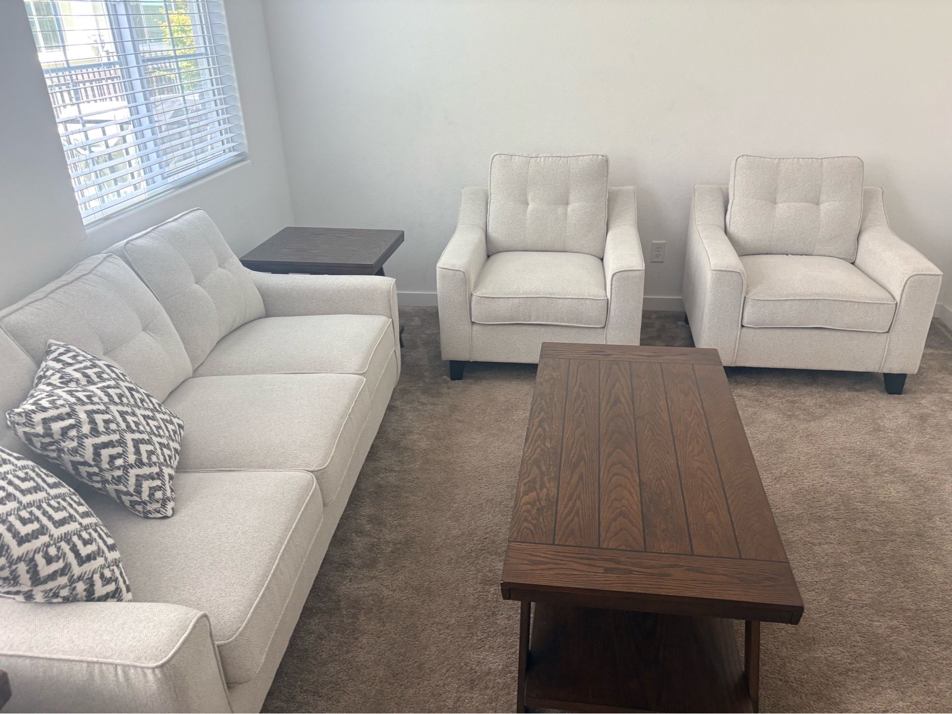 Living room set brand new