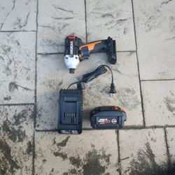 Worx WX261L.9 20V Power Share Brushless Impact Driver With Battery And Charger