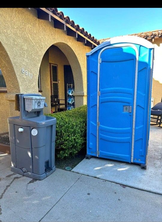 Porta Potty BAÑOS PORTATILES