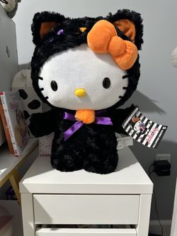 Hello Kitty Greeter