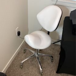 Saddle Chair 