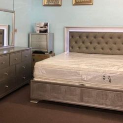 $39 Down Payment/Champagne Led Panel Be droo mset/Queen, full,twin,king size Available/Discount Code 👈/Delivery Available 🚚/Home Decor/Household