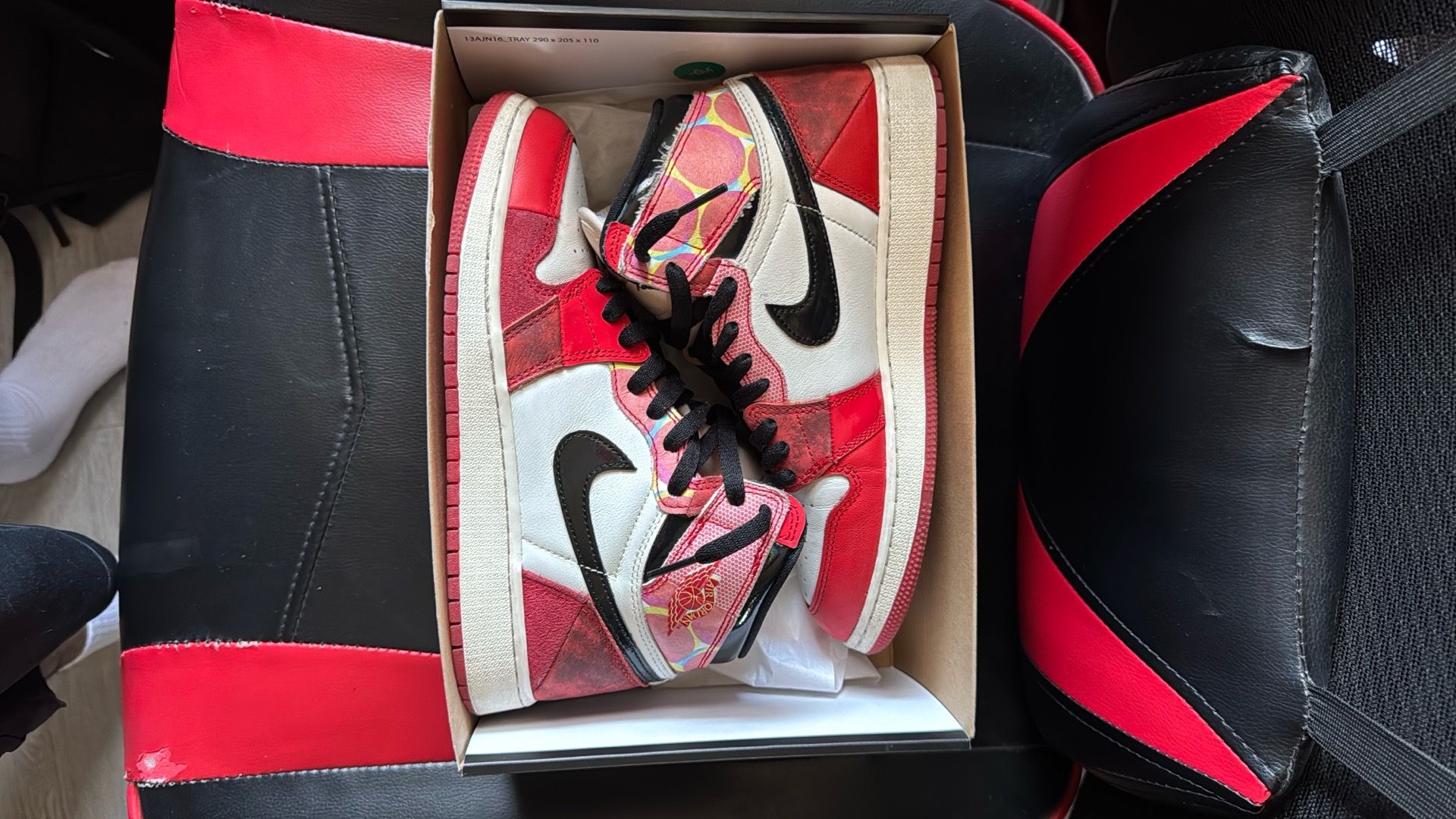Jordan 1 red