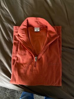 Long sleeve Columbia pull over quarter zip up