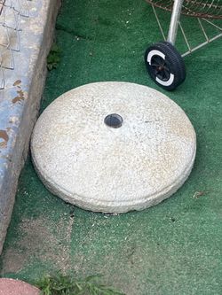 Patio umbrella base