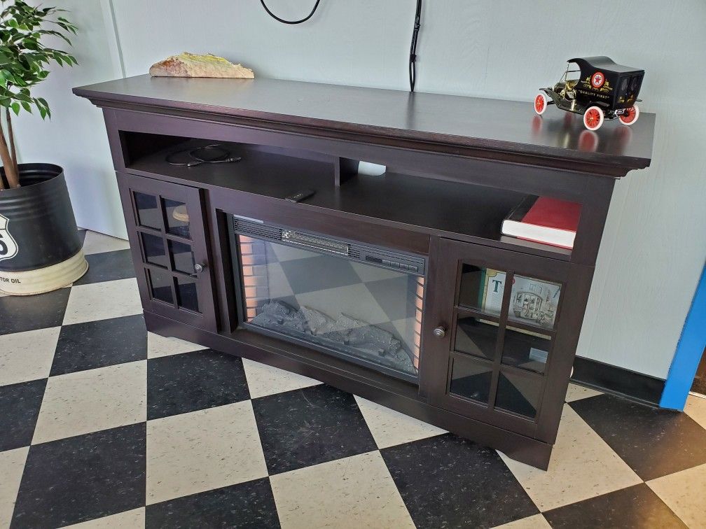 Office Furniture for sale. Prices Negotiable.