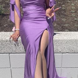 Prom / dama dress lilac purple worn once for an event 