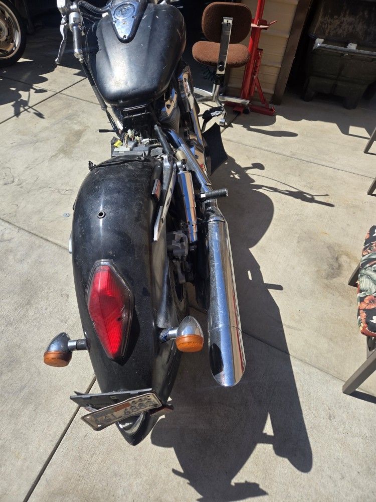 2002 Honda Vtx1800r PARTING OUT