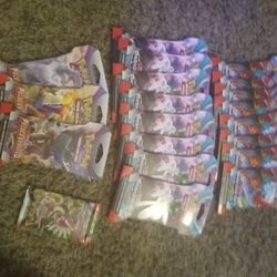 Pokémon Trading  Cards( Not Open Packs) 22 Packs