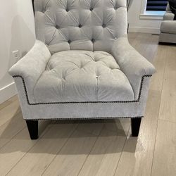 Accent Chair 
