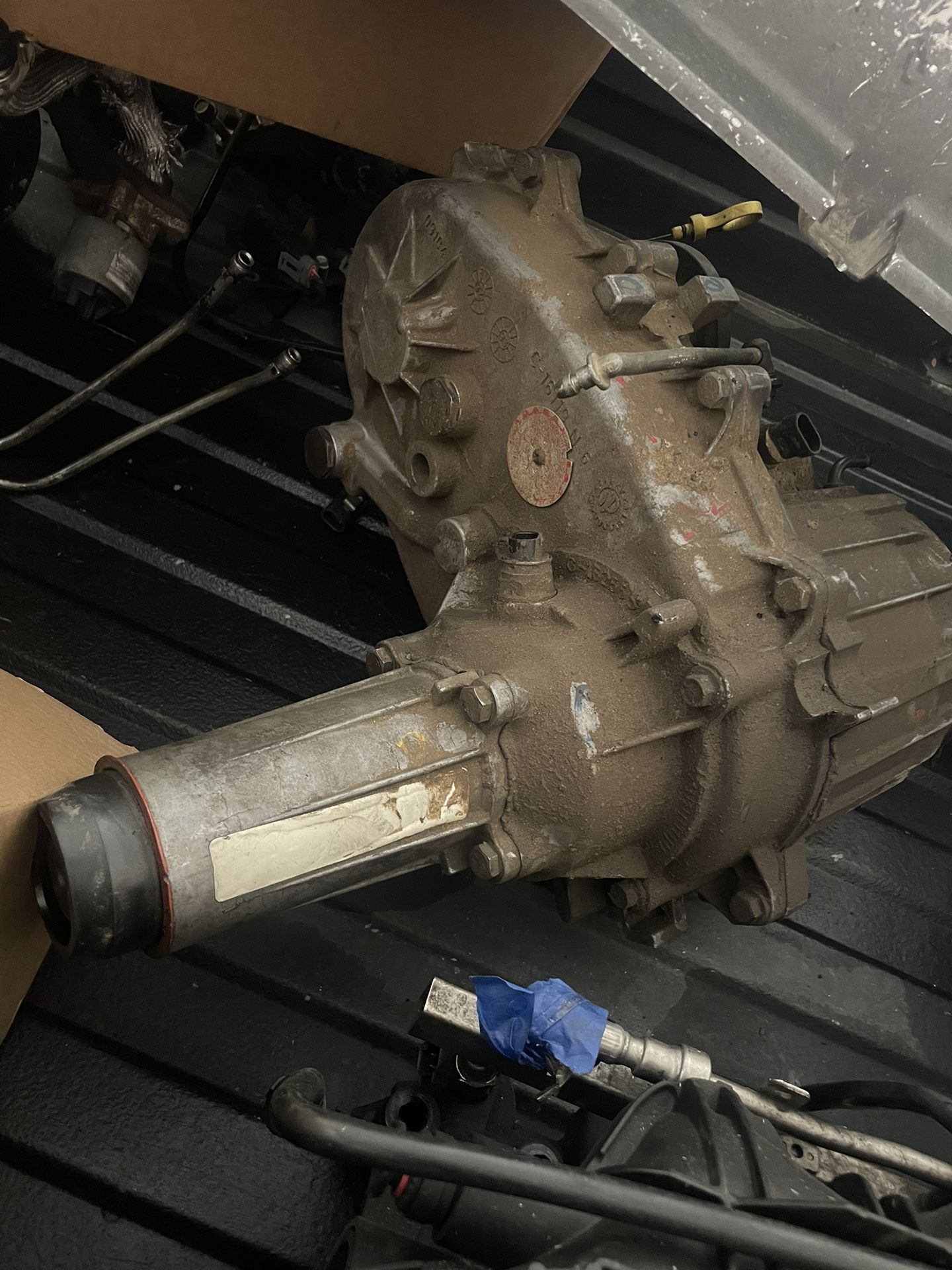NP241 Transfer Case 8898 Chevrolet K1500 for Sale in Fontana, CA OfferUp