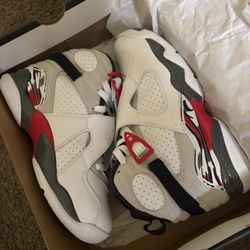 Jordan 8 Bugs Bunny 