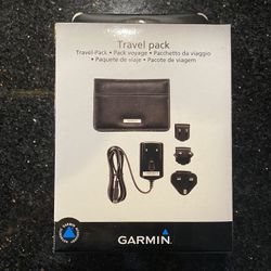Garmin Travel Pack for Garmin nüvi GPS devices: Carrying Case & AC Adapters
