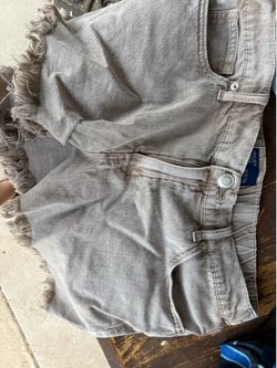 Brown shorts size large