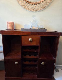 Bar wine coffee table