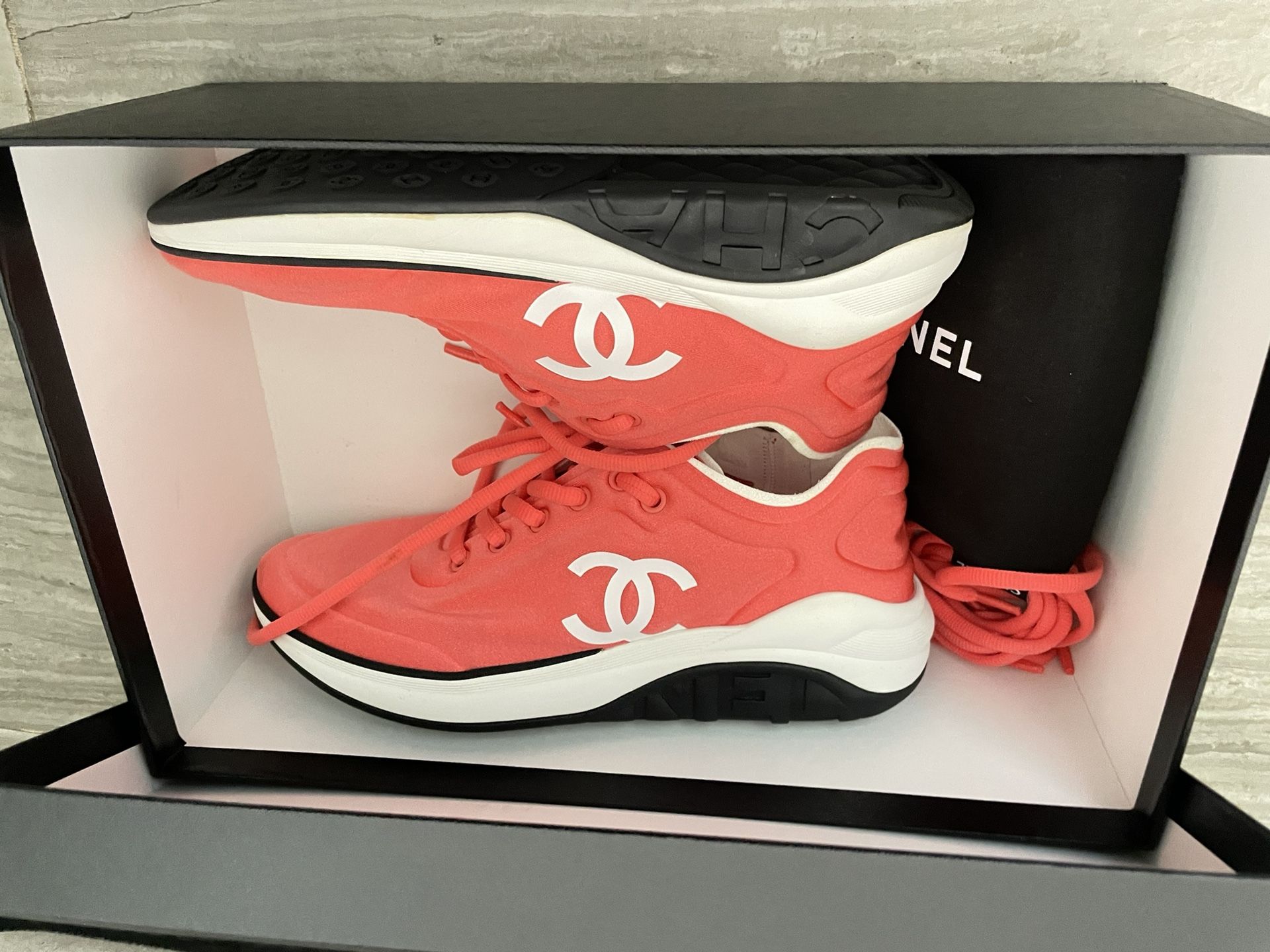 Sneakers Chanel Authentic