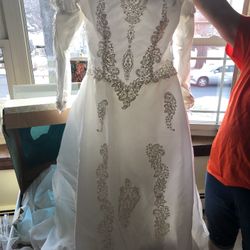 Beautiful Wedding gown