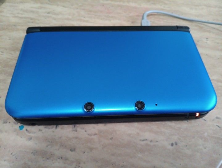Nintendo 3DS XL