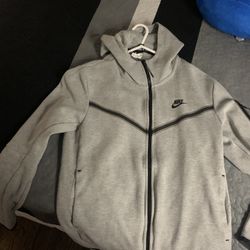 Nike Tech Fleece 