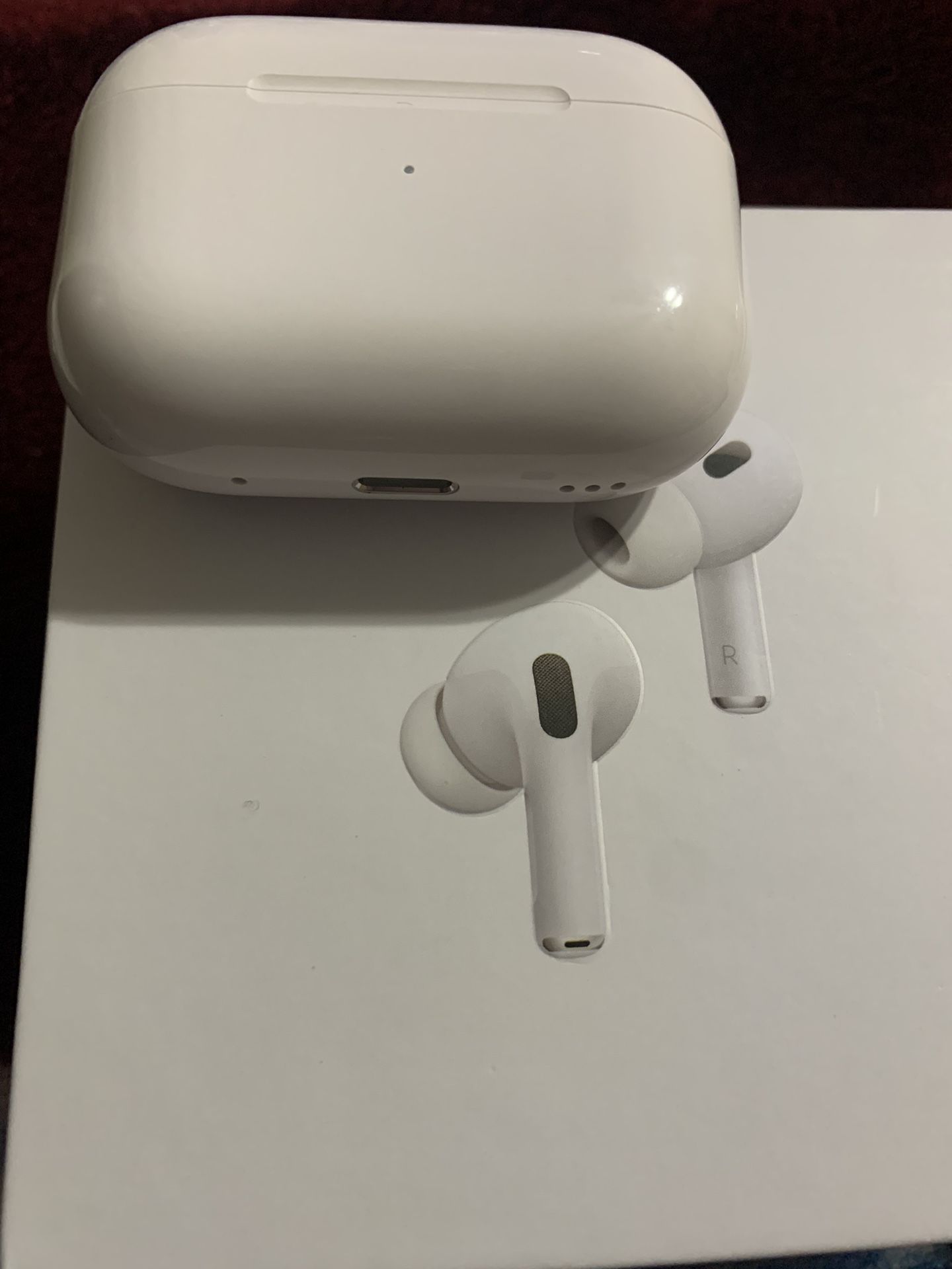 Air pods pros gen 2