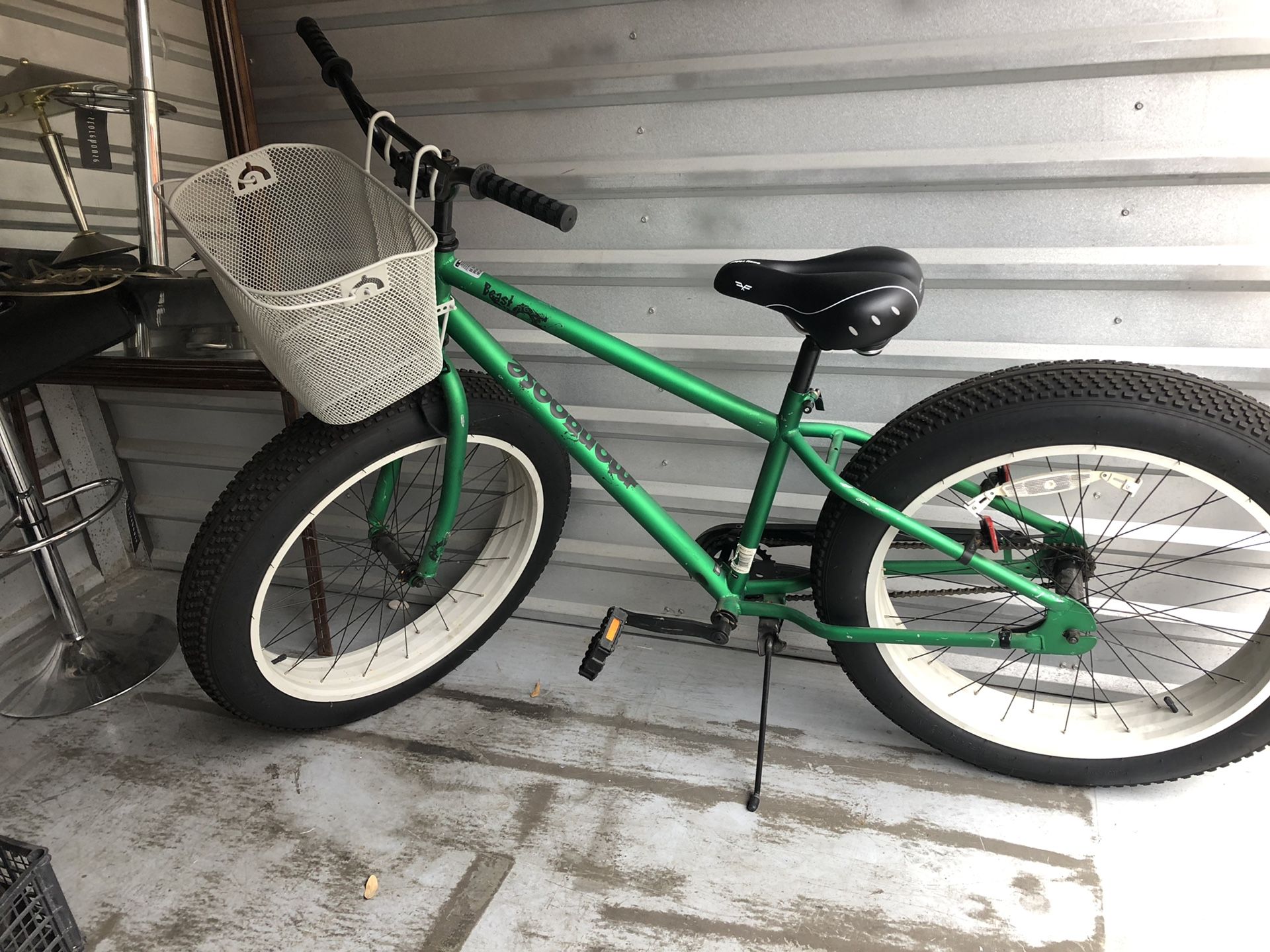 Mongoose Beast fat tire bike. With basket and extra large seat.
