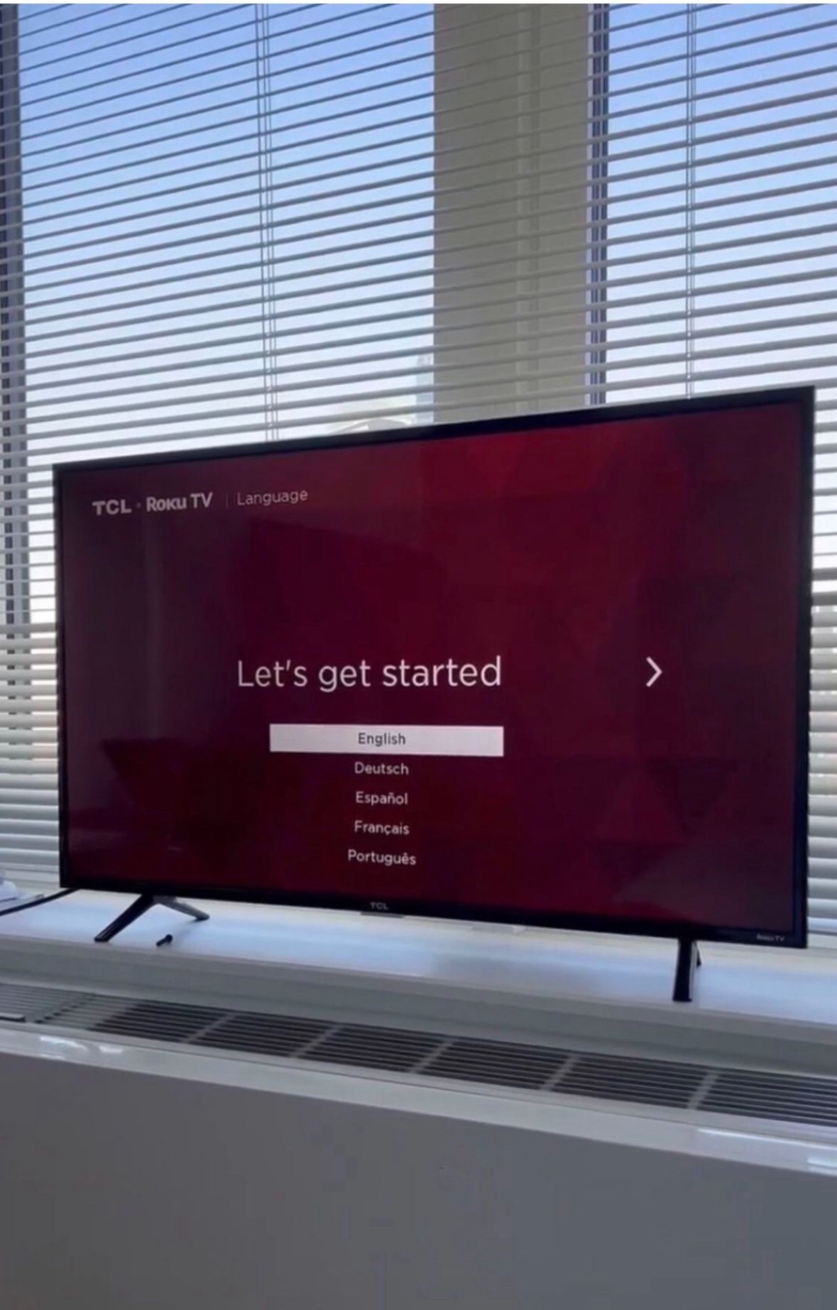 TCL 43" CLASS 5-SERIES 4K UHD DOLBY VISION HDR ROKU SMART TV - 43S525
