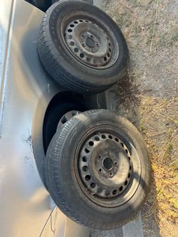 2 wheels with tires 195/65/R15”for Honda orToyota 5 Lug $50